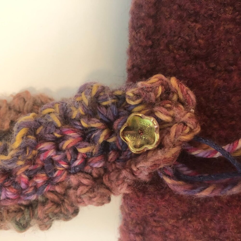 Vintage Handcrafted Wool Shoulder Bag | Shigra-Inspired Artisan Piece - Picture 8 of 14